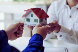 Eredi in disaccordo: la guida pratica per vendere l’immobile e uscire dallo stallo